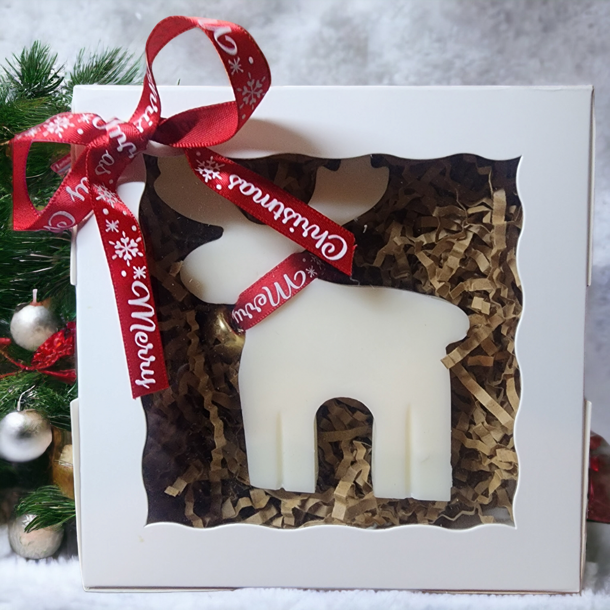 Deer Soy Wax Candle In Giftbox - 8oz