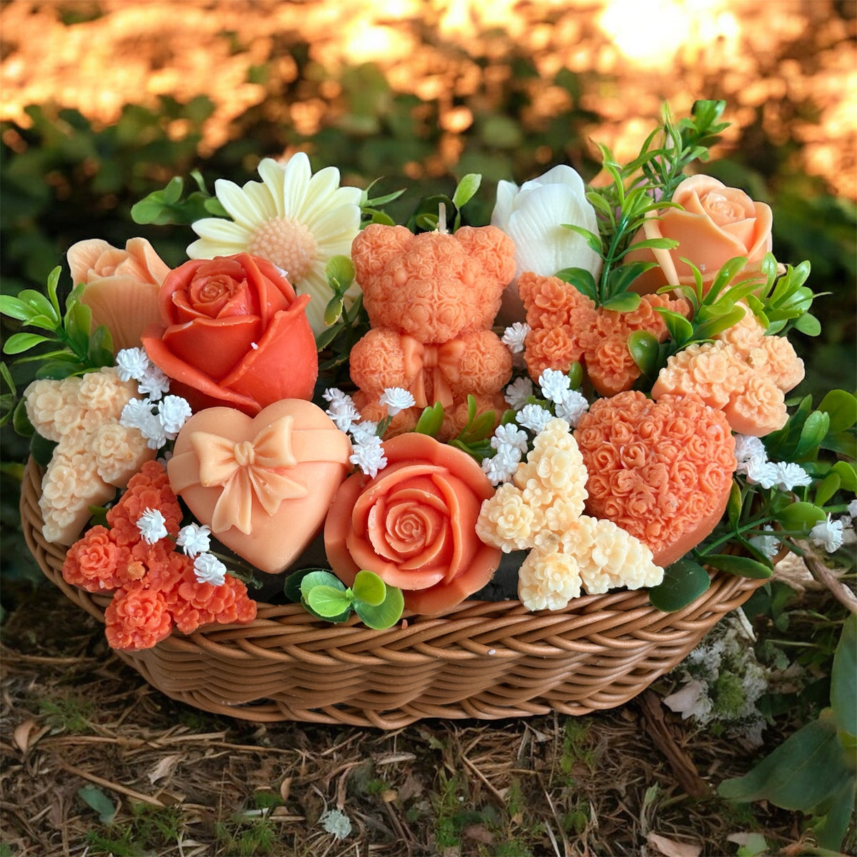Bouquet Soy Wax Candles/Wax Melts In willow basket