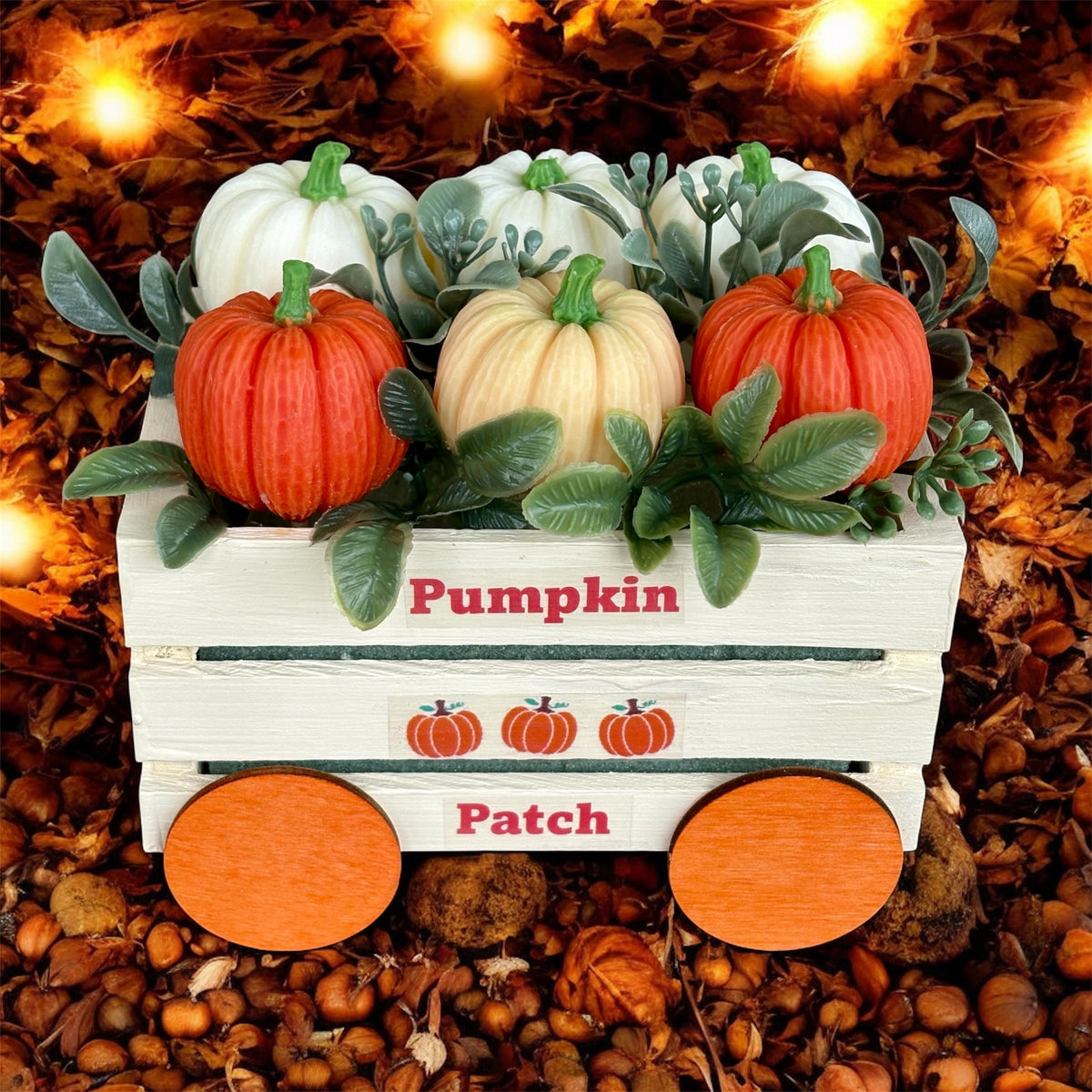 Pumpkin Patch Wax Melt Set – 6 Pumpkin-Shaped Scented Melts in Wooden Wagon